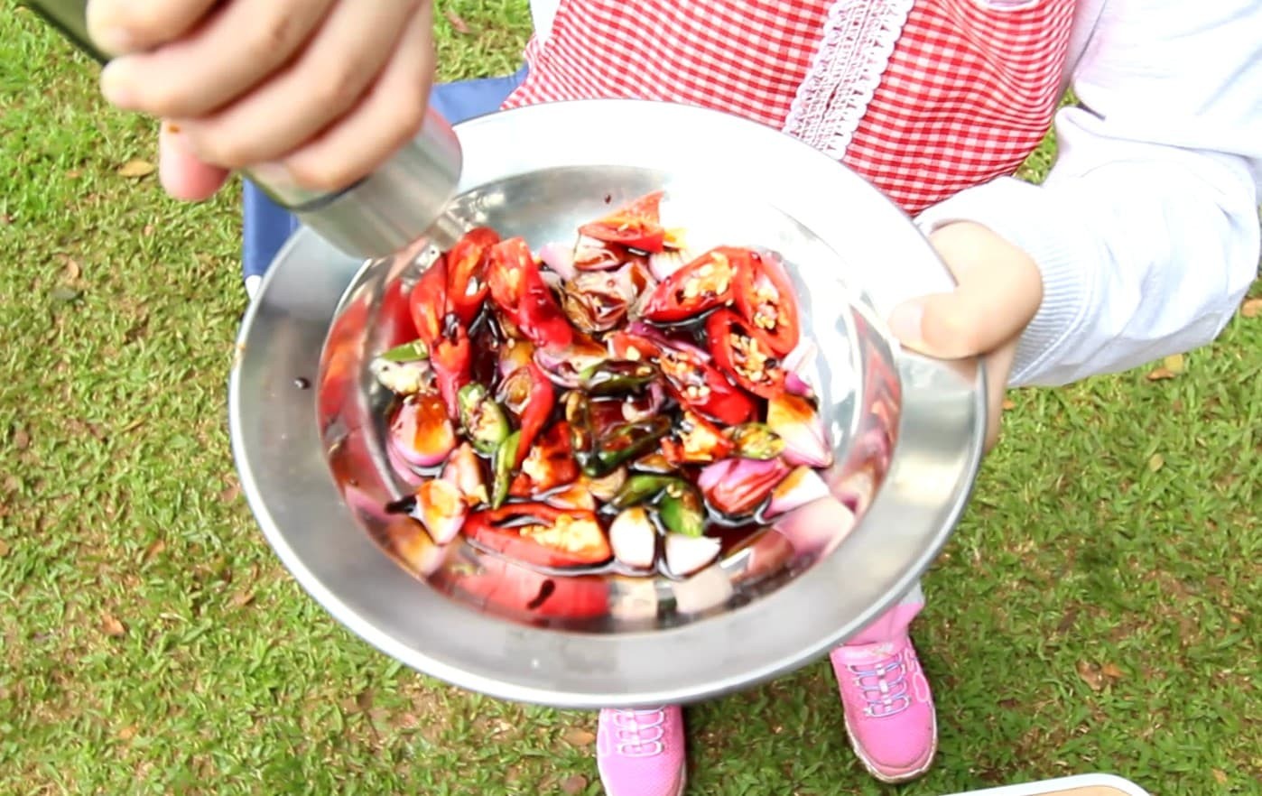 ola membakar ikan kembung cabai rawit bumbu